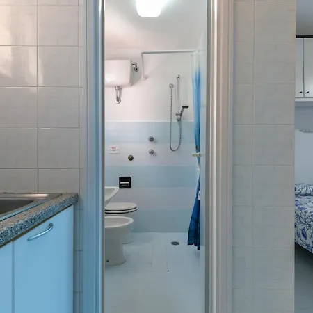 - Monolocale Sul Mare * Каполивери